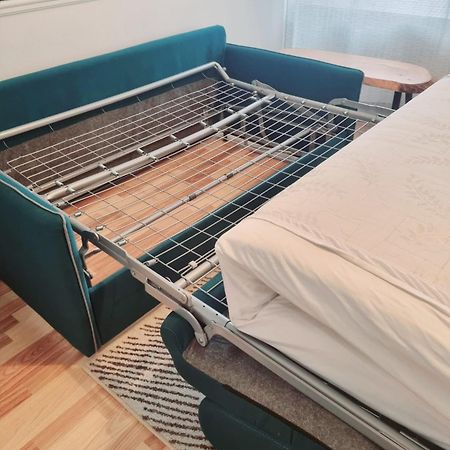 Stay In Aux, Feel At Home ! 2 Room Apartment Central Incl All You Need For 4 Person, 24H Check In, Pkw Parking Only Augsburgo Exterior foto