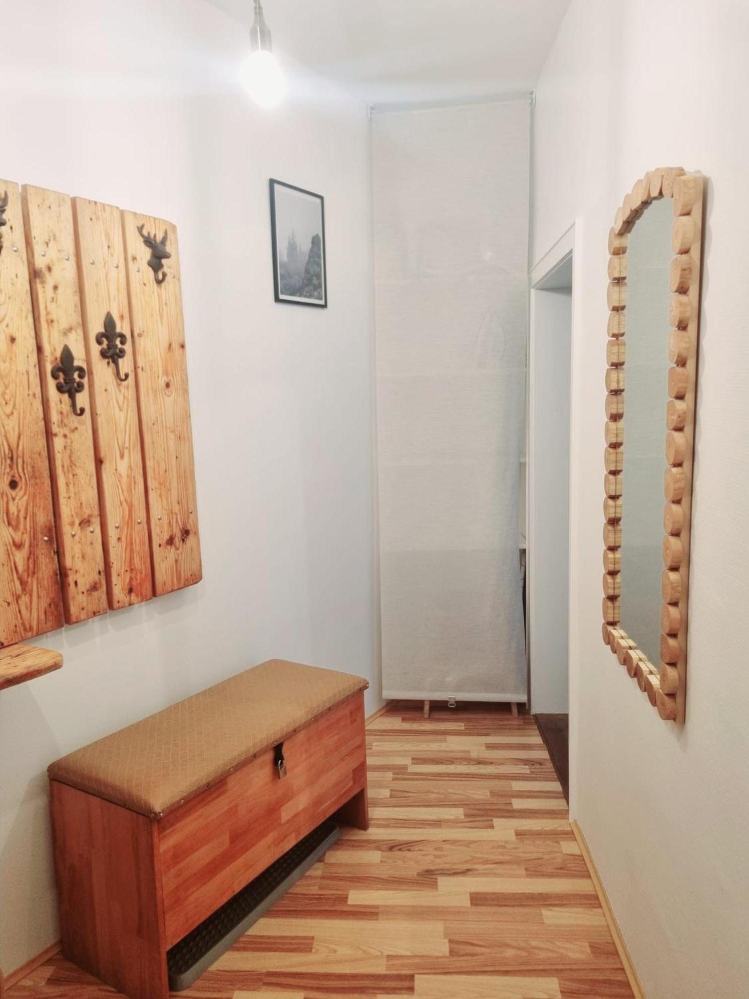 Stay In Aux, Feel At Home ! 2 Room Apartment Central Incl All You Need For 4 Person, 24H Check In, Pkw Parking Only Augsburgo Exterior foto